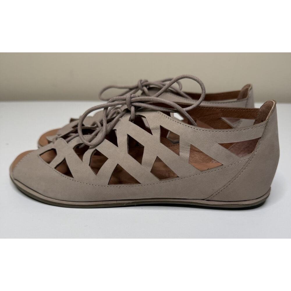 Gentle Souls Kenneth Cole Betsi Sandal Womens 8.5 Tan Leather Lace Up Laser Cut
